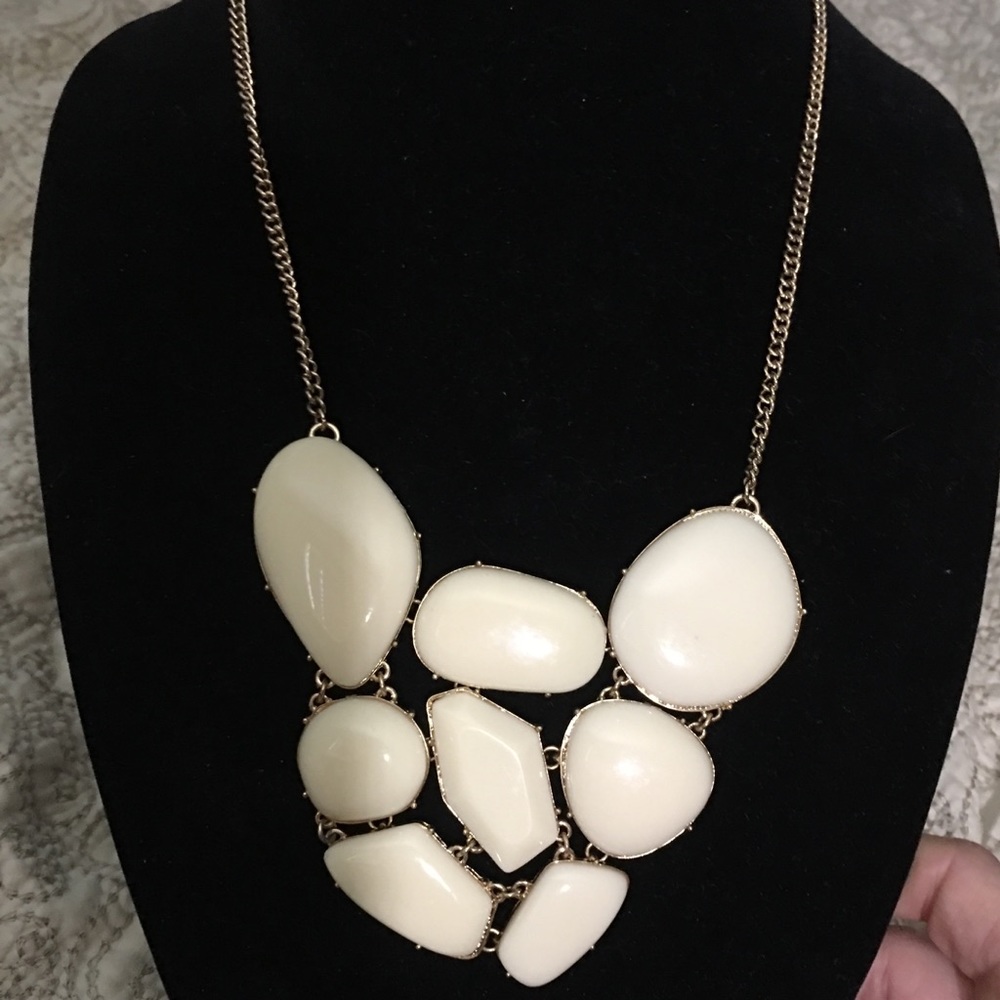 Cream stone replica necklace